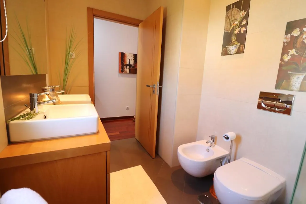 度假居 3-Bed Townhouse With Pool In Albufeira Balaia别墅